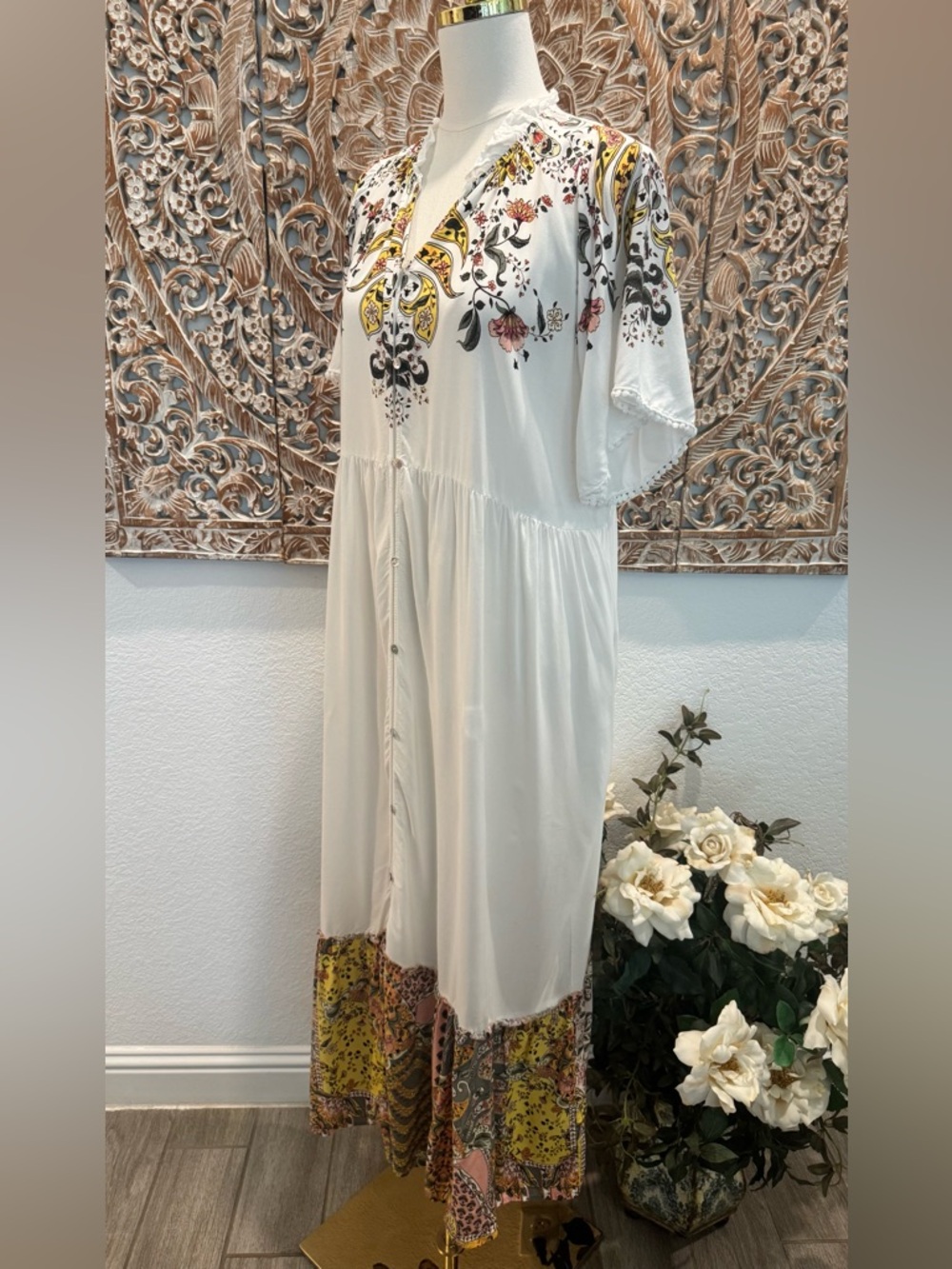 Jaase White Floral Print Button Down Maxi Dress, Lightweight Oversized Flowy - Picture 5 of 14